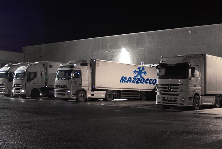 Flotta camion a temperatura controllata Mazzocco srl